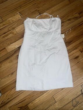 Abercrombie & Fitch Strapless White Sheath Dress